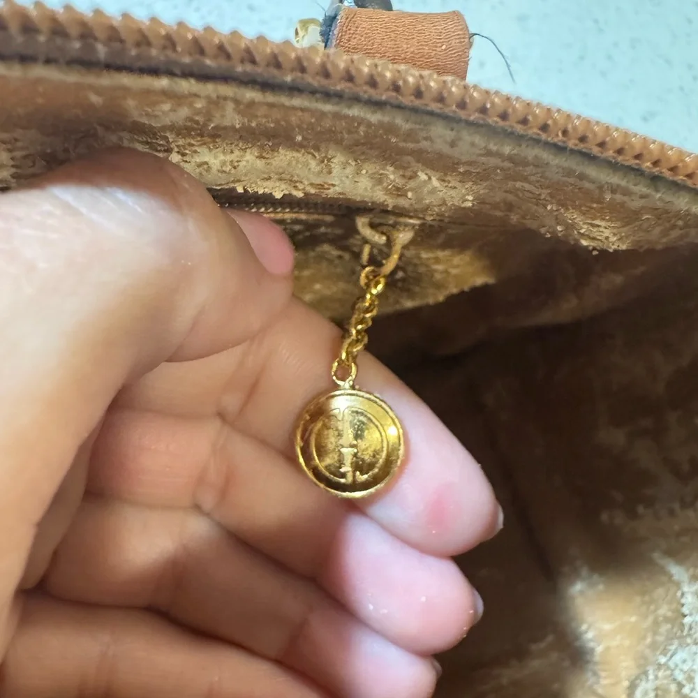 Gucci Authentic Vintage Bamboo Handle Bag - Brown Leather with COA - Picture 12 of 17